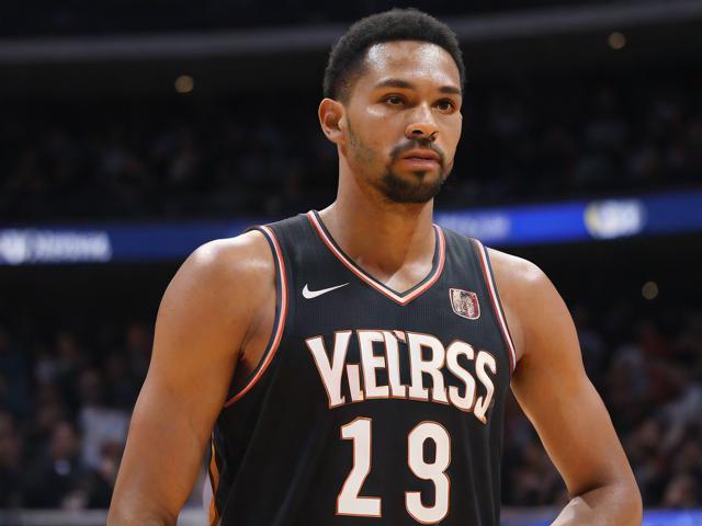 “九游app_ 你不知道的冷知识：NBA隐藏的小技巧”，nba游戏怎么操作