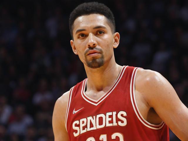 “九游app_ 历史回顾：NBA最伟大球队的辉煌瞬间”，最伟大nba球员