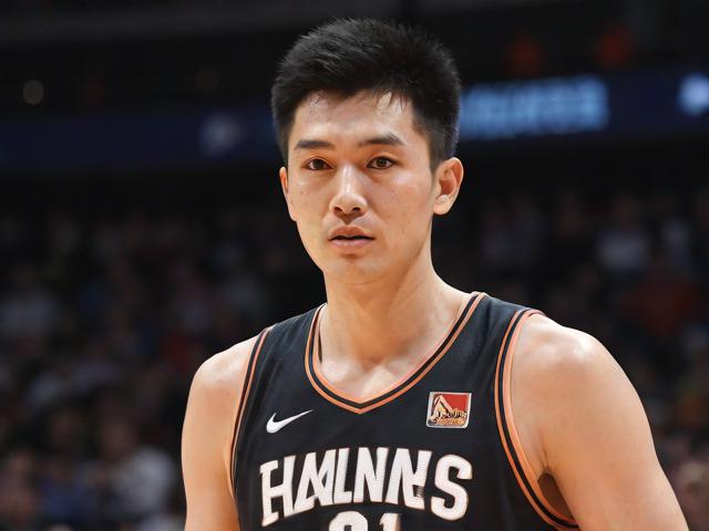 “九游app_ 历史巨星：郭艾伦的篮球之路”，郭艾伦10佳球