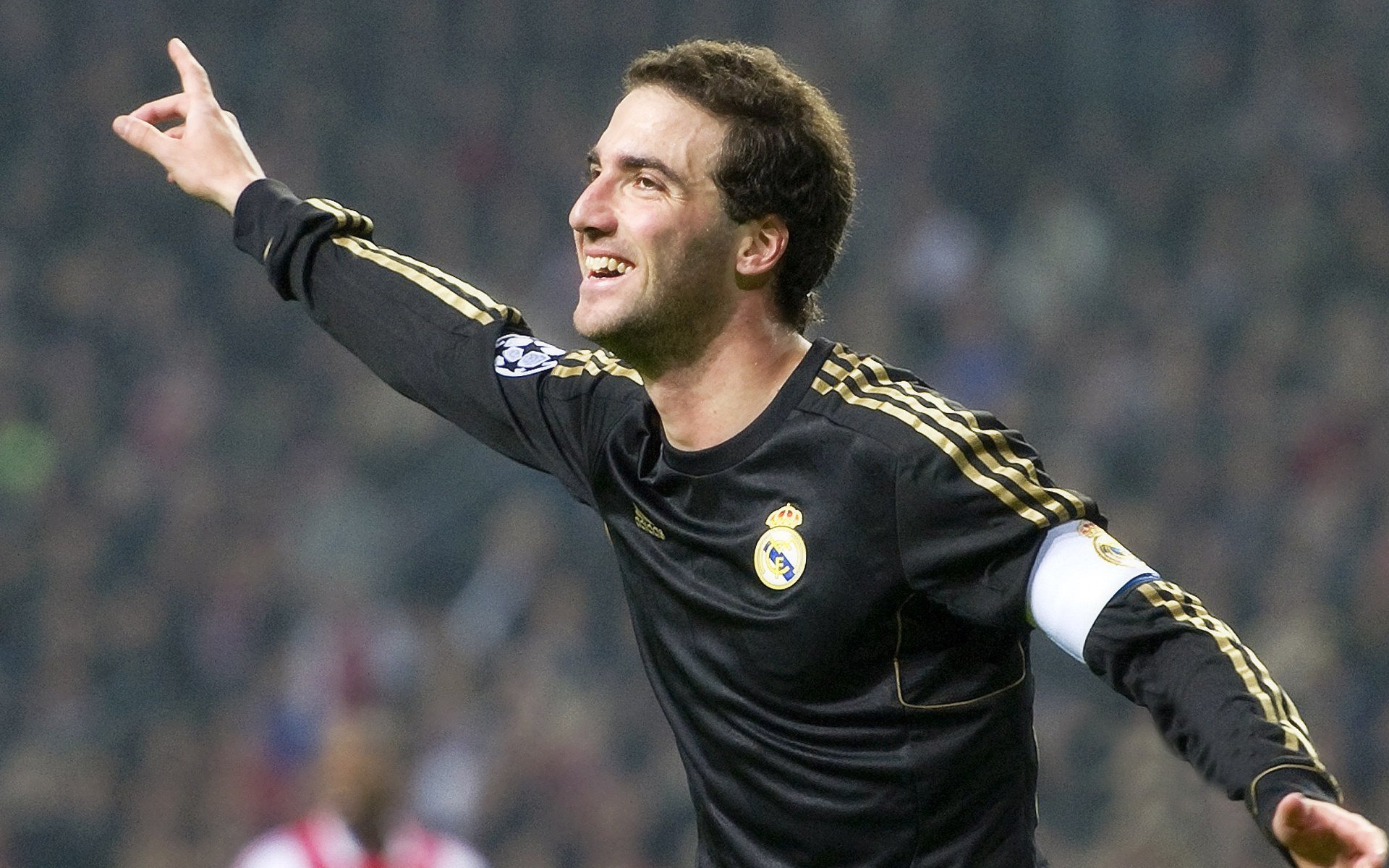 英超3-2,教练称满意,英超3-2,教练称满意的球员